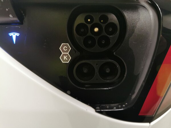 Used Tesla Model 3 2021 for sale - 76097522: Photo 42