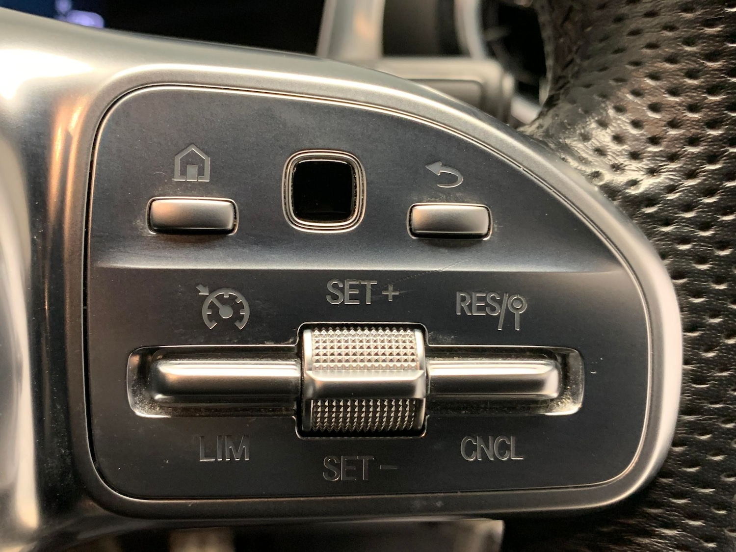 Used Mercedes-Benz CLA 2019 for sale - 76722614: Photo 22