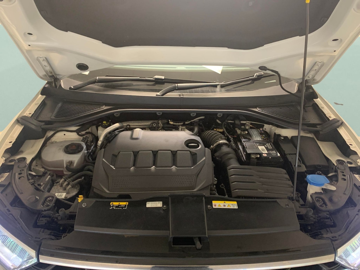 Used Volkswagen T-Roc 2022 for sale - 77663210: Photo 28