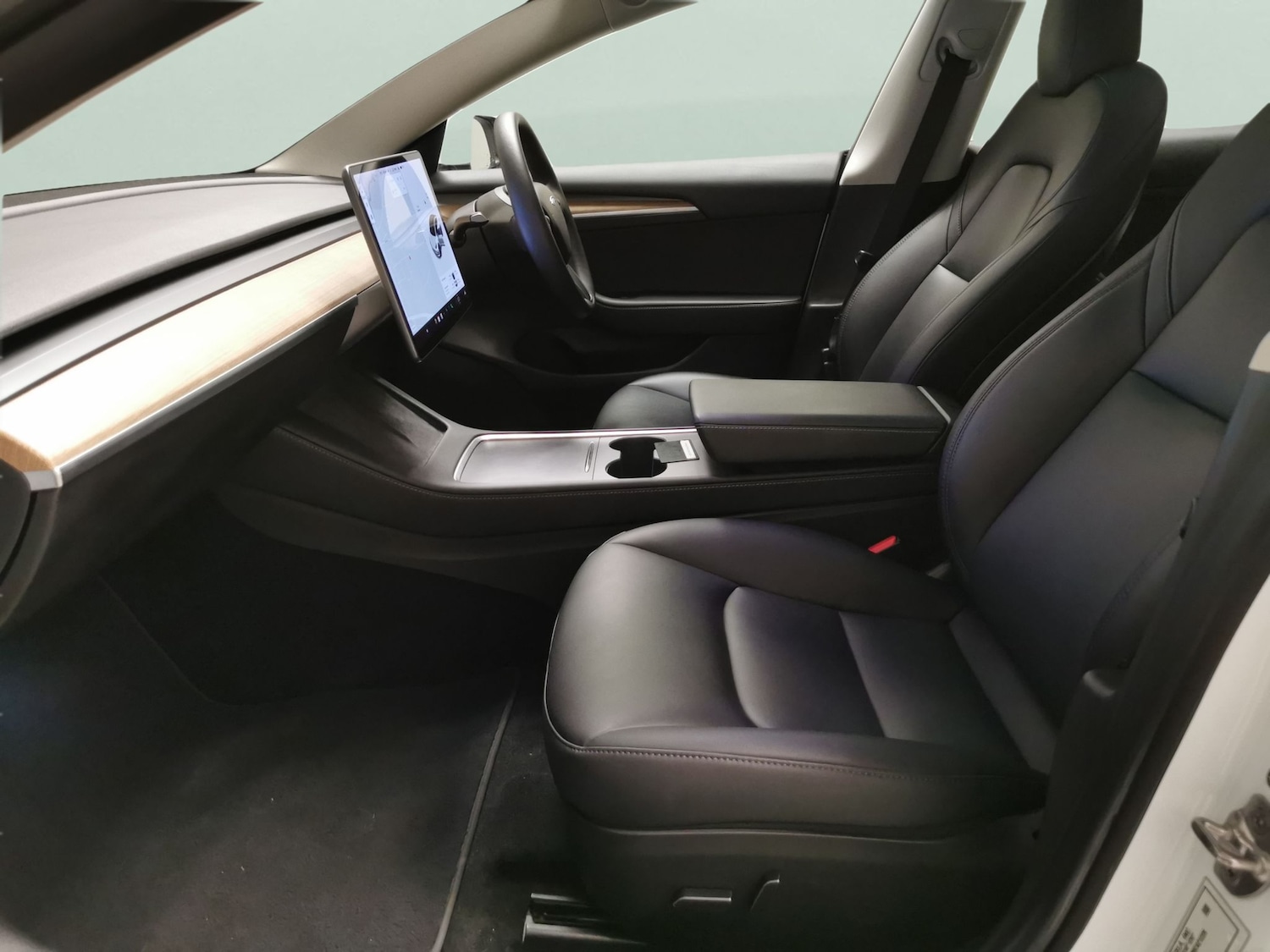 Used Tesla Model 3 2021 for sale - 78065507: Photo 4