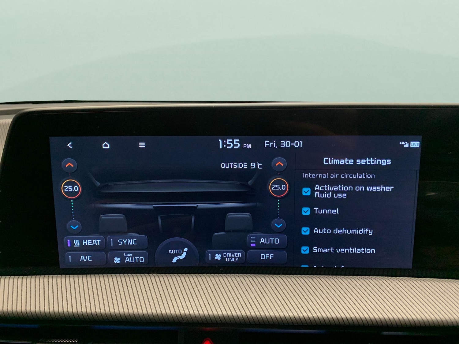 Used Kia EV6 2023 for sale - 77418133: Photo 17