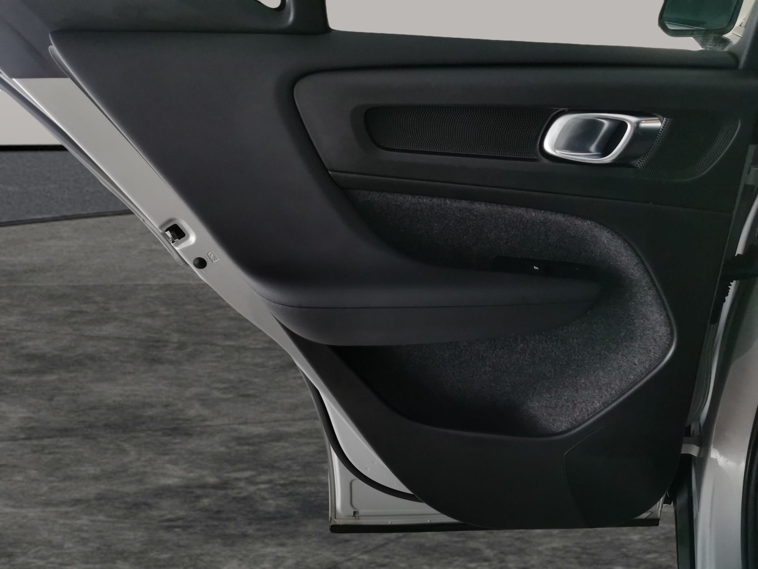 Used Volvo XC40 2022 for sale - 76777851: Photo 31