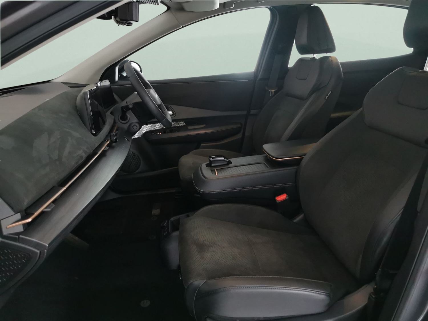 Used Nissan ARIYA 2022 for sale - 77562782: Photo 4