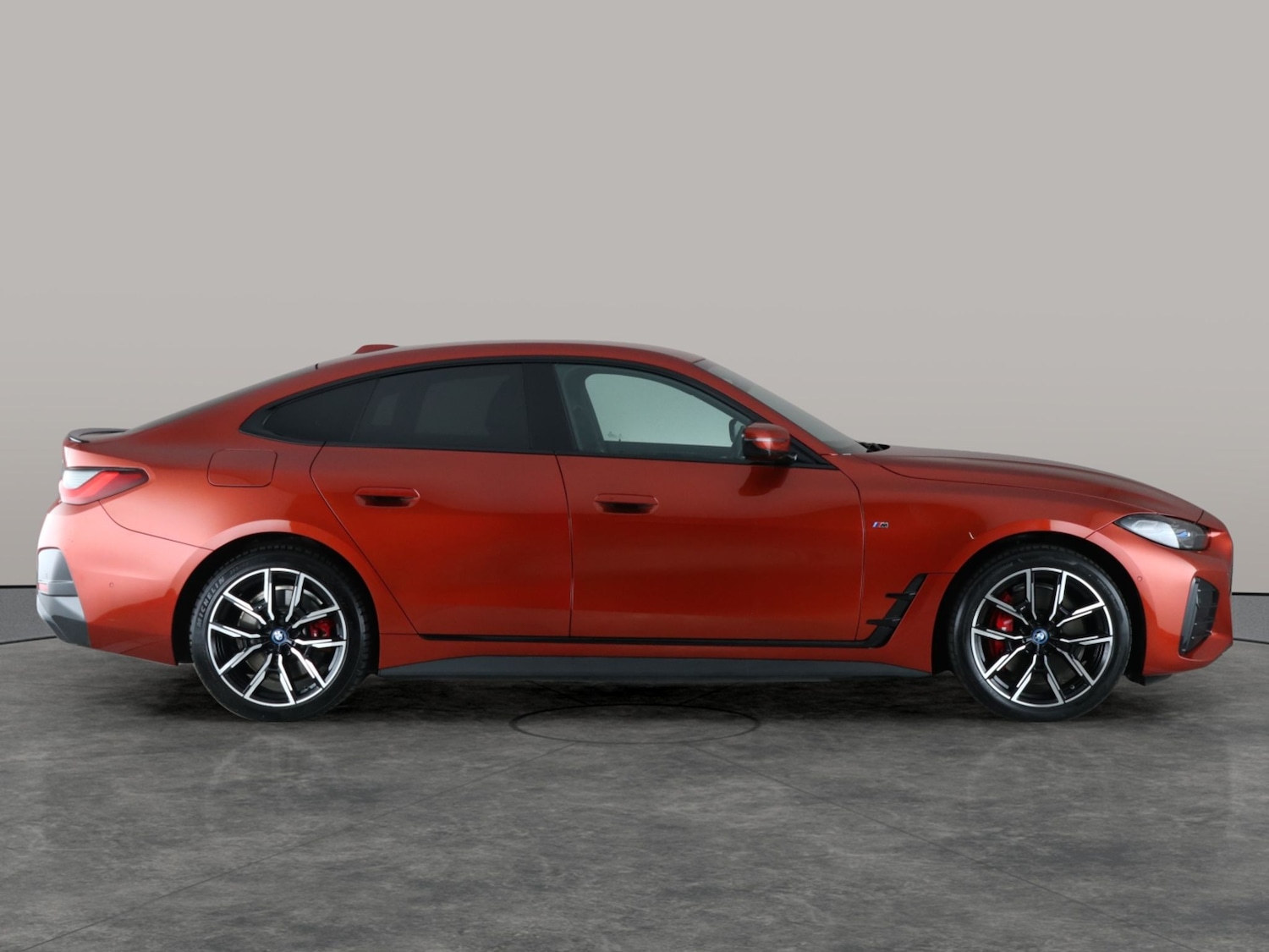 Used BMW i4 2022 for sale - 76722584: Photo 10