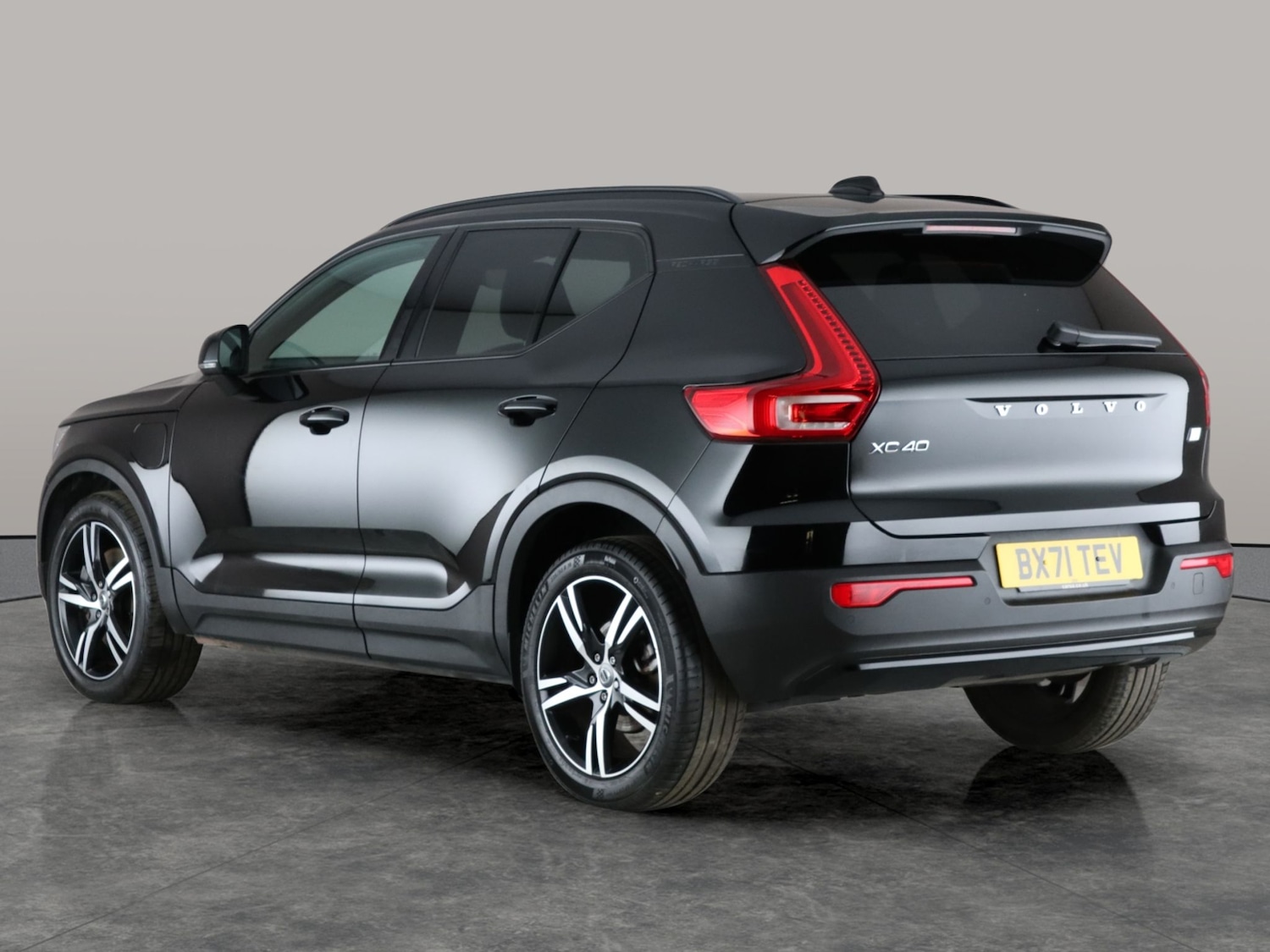 Used Volvo XC40 2021 for sale - 76507967: Photo 12