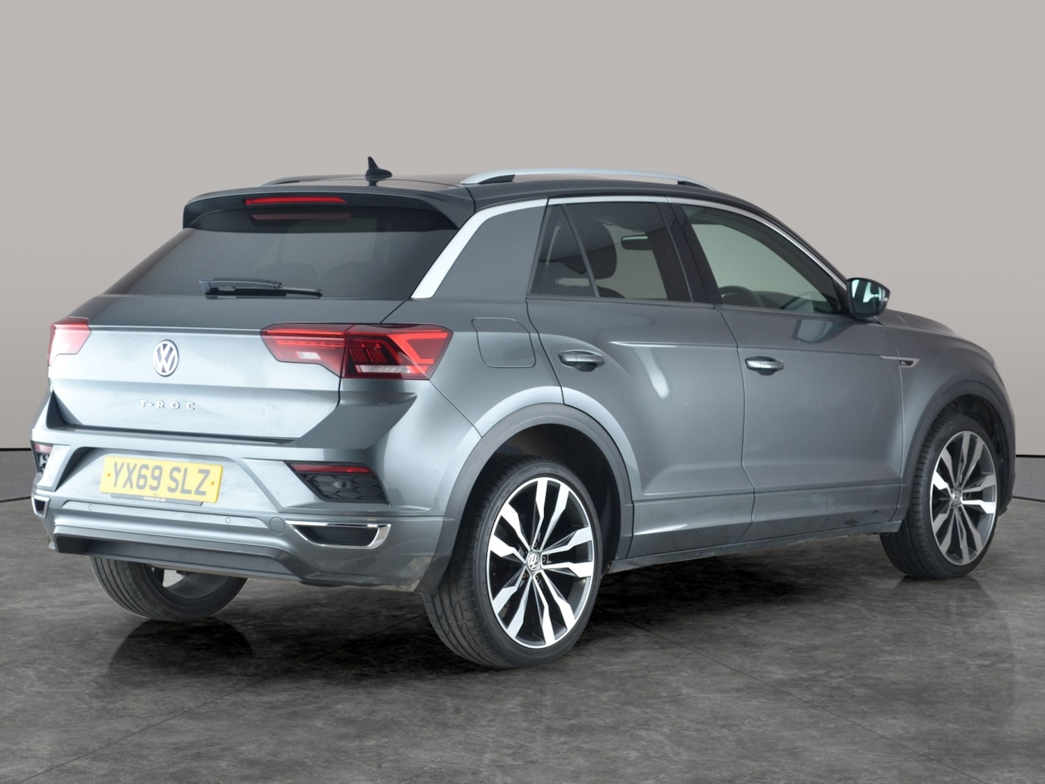 Used Volkswagen T-Roc 2019 for sale - 77255948: Photo 9