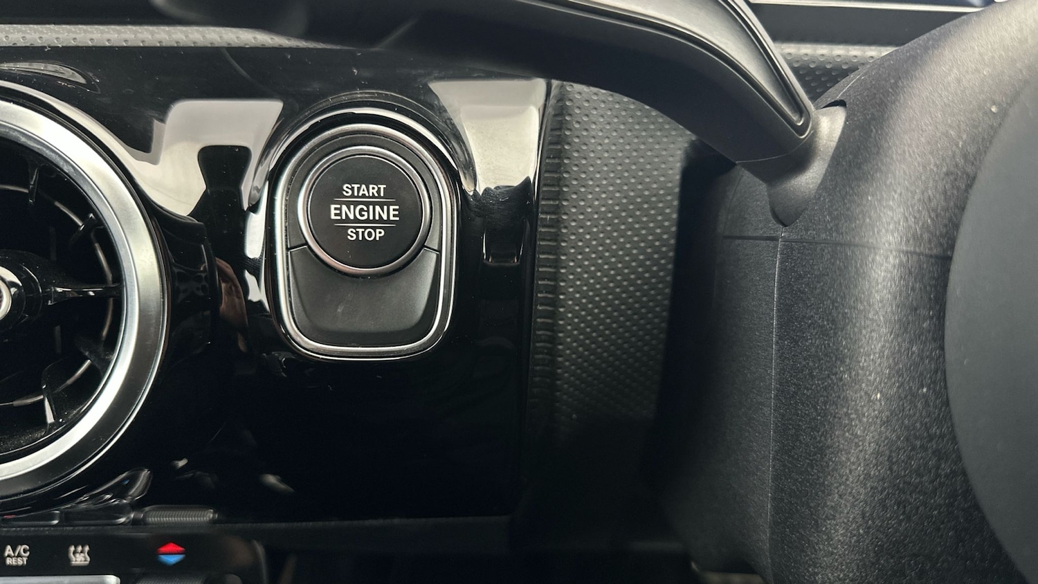 Used Mercedes-Benz A-Class 2020 for sale - 76919533: Photo 28