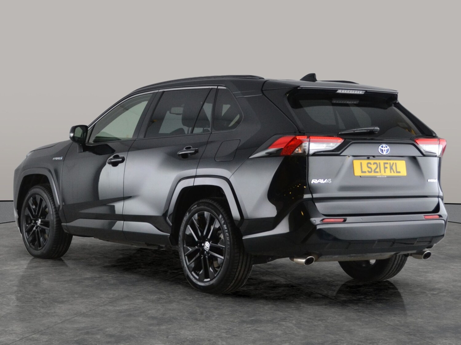 Used Toyota RAV4 2021 for sale - 77565576: Photo 8