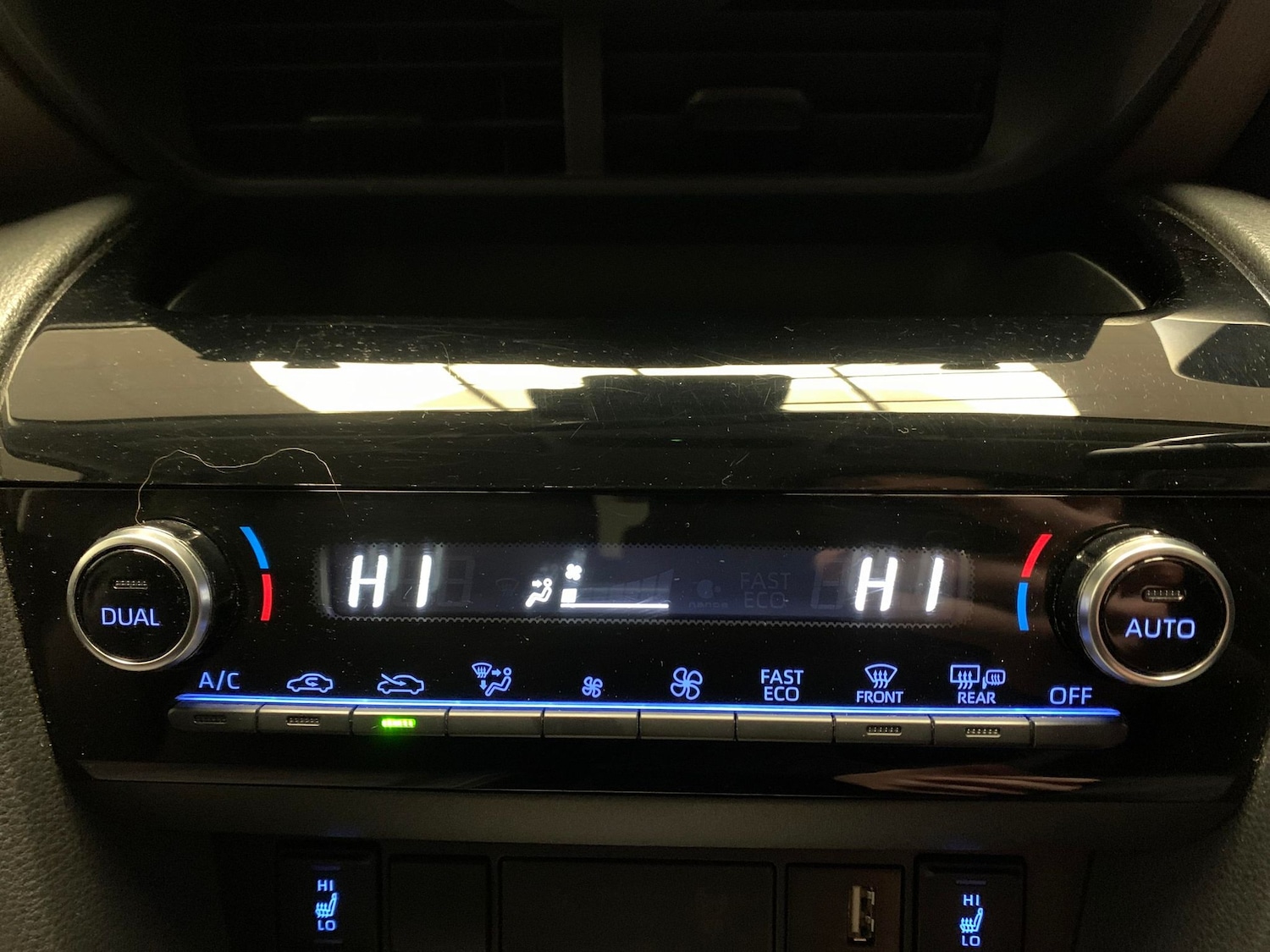 Used Toyota Yaris Cross 2022 for sale - 77563479: Photo 16