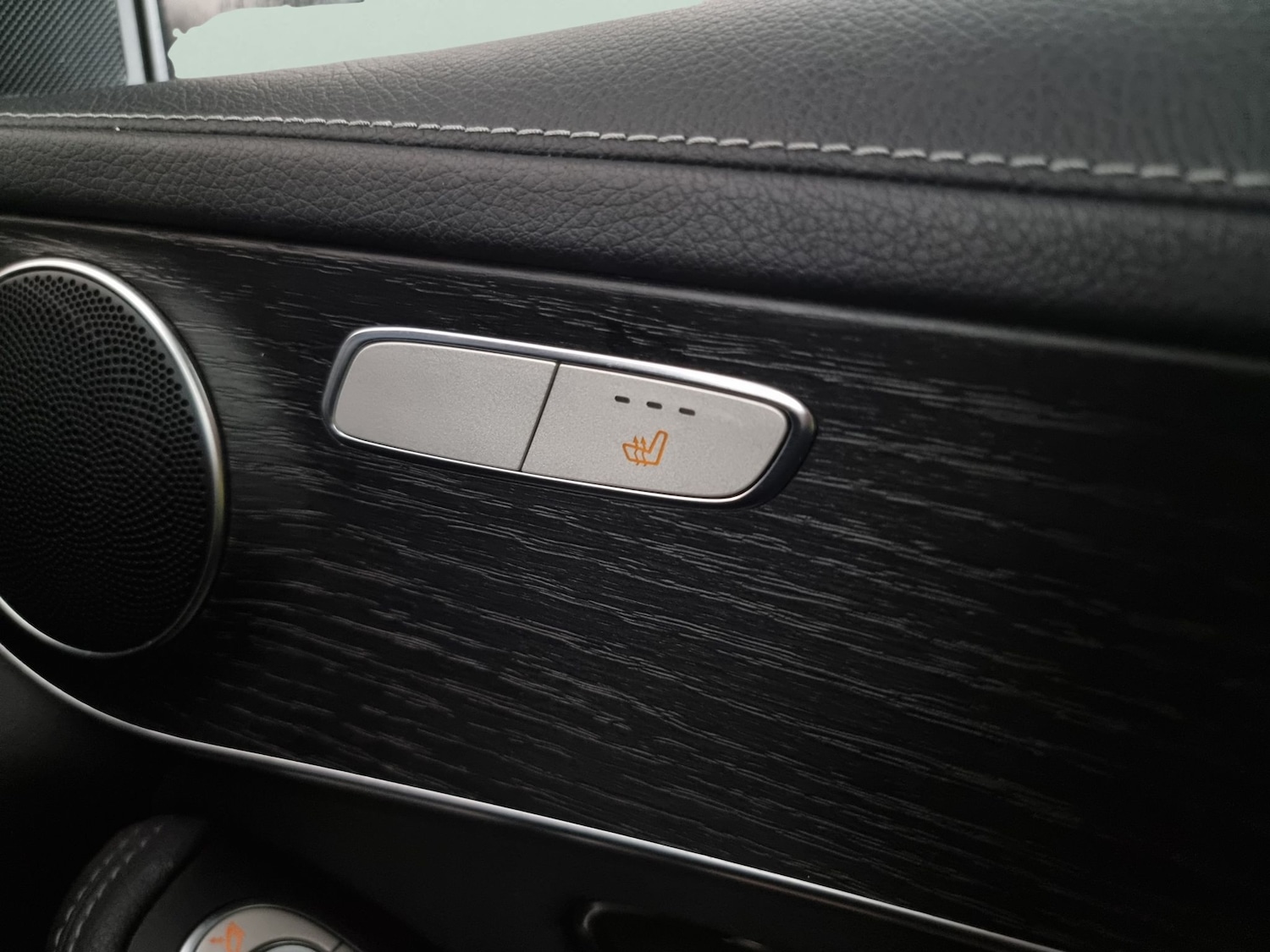 Used Mercedes-Benz GLC 2020 for sale - 76098288: Photo 22