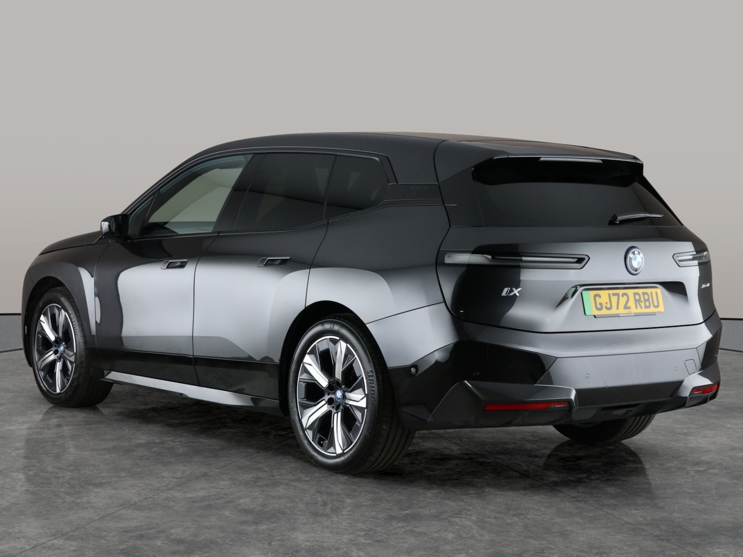 Used BMW iX 2022 for sale - 76958319: Photo 14