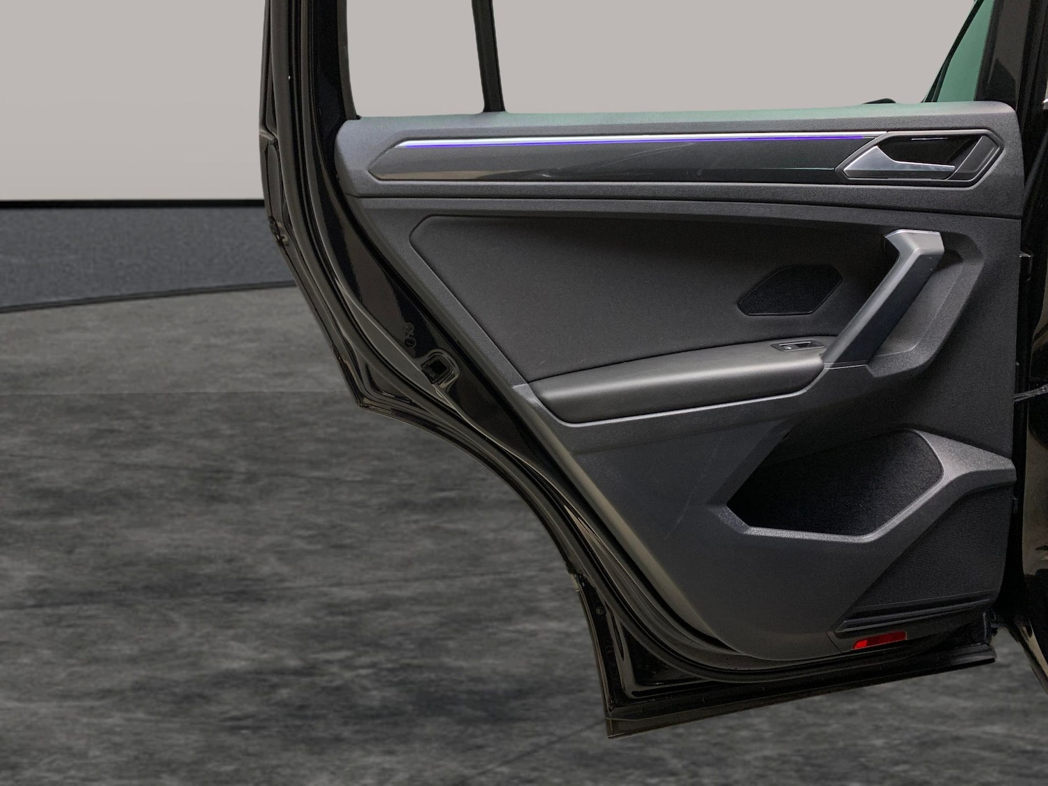 Used Volkswagen Tiguan 2021 for sale - 76703962: Photo 29