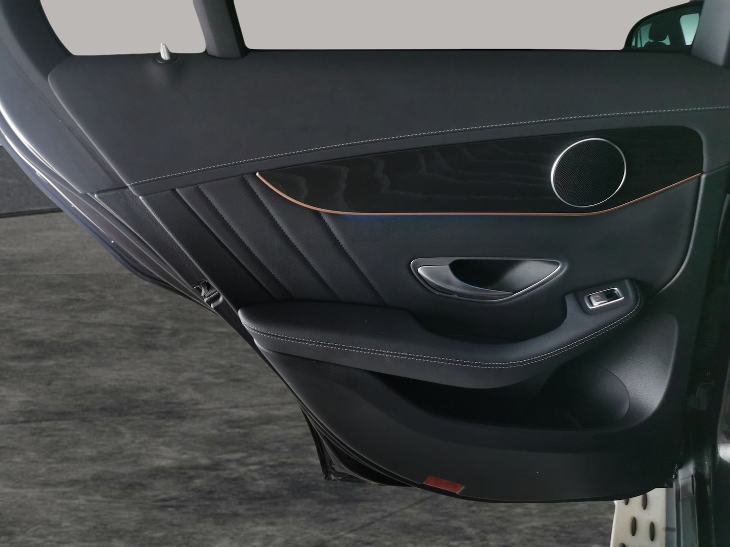 Used Mercedes-Benz EQC for sale - 76969510: Photo 31