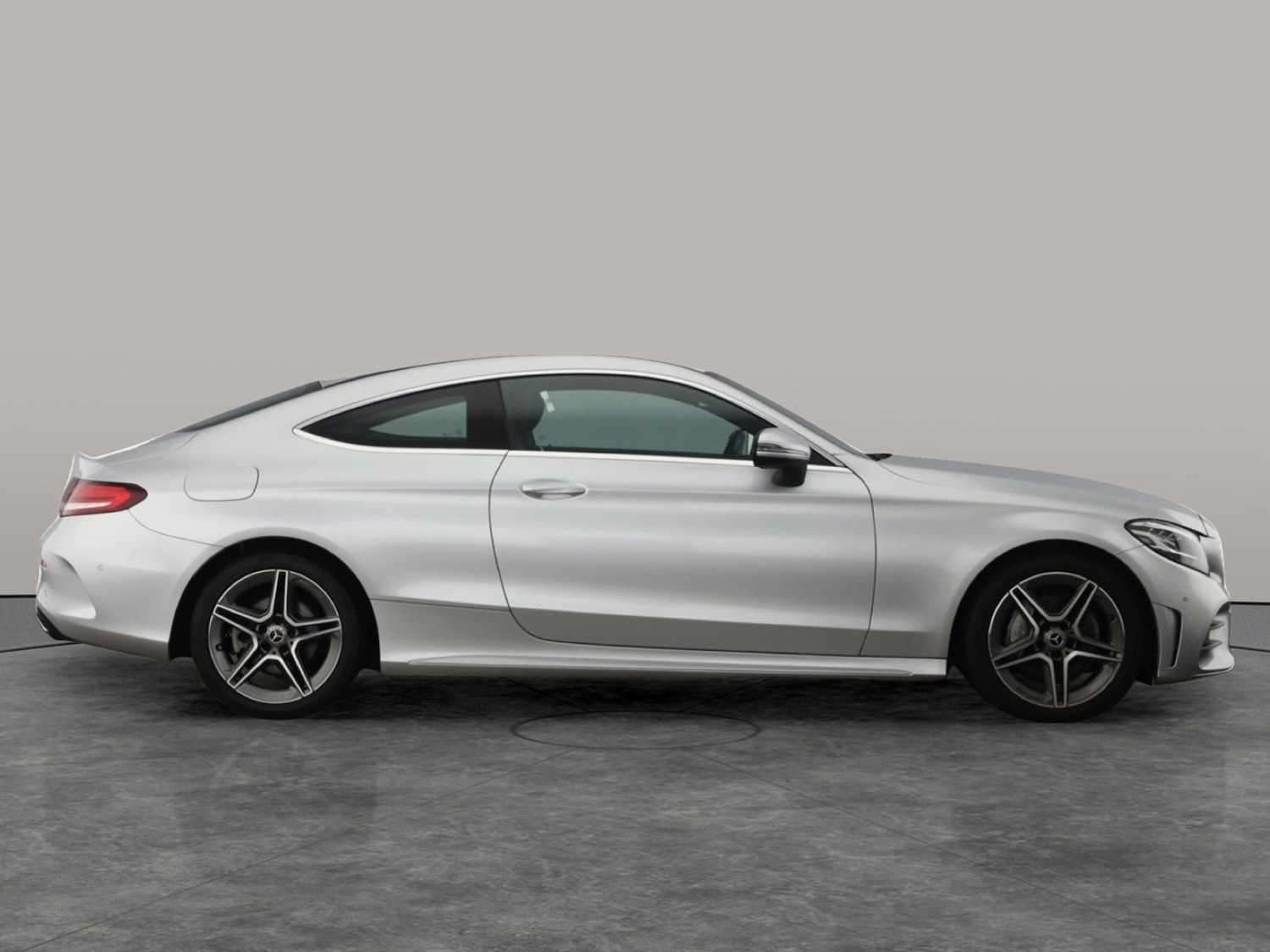 Used Mercedes-Benz C Class 2019 for sale - 77480468: Photo 5