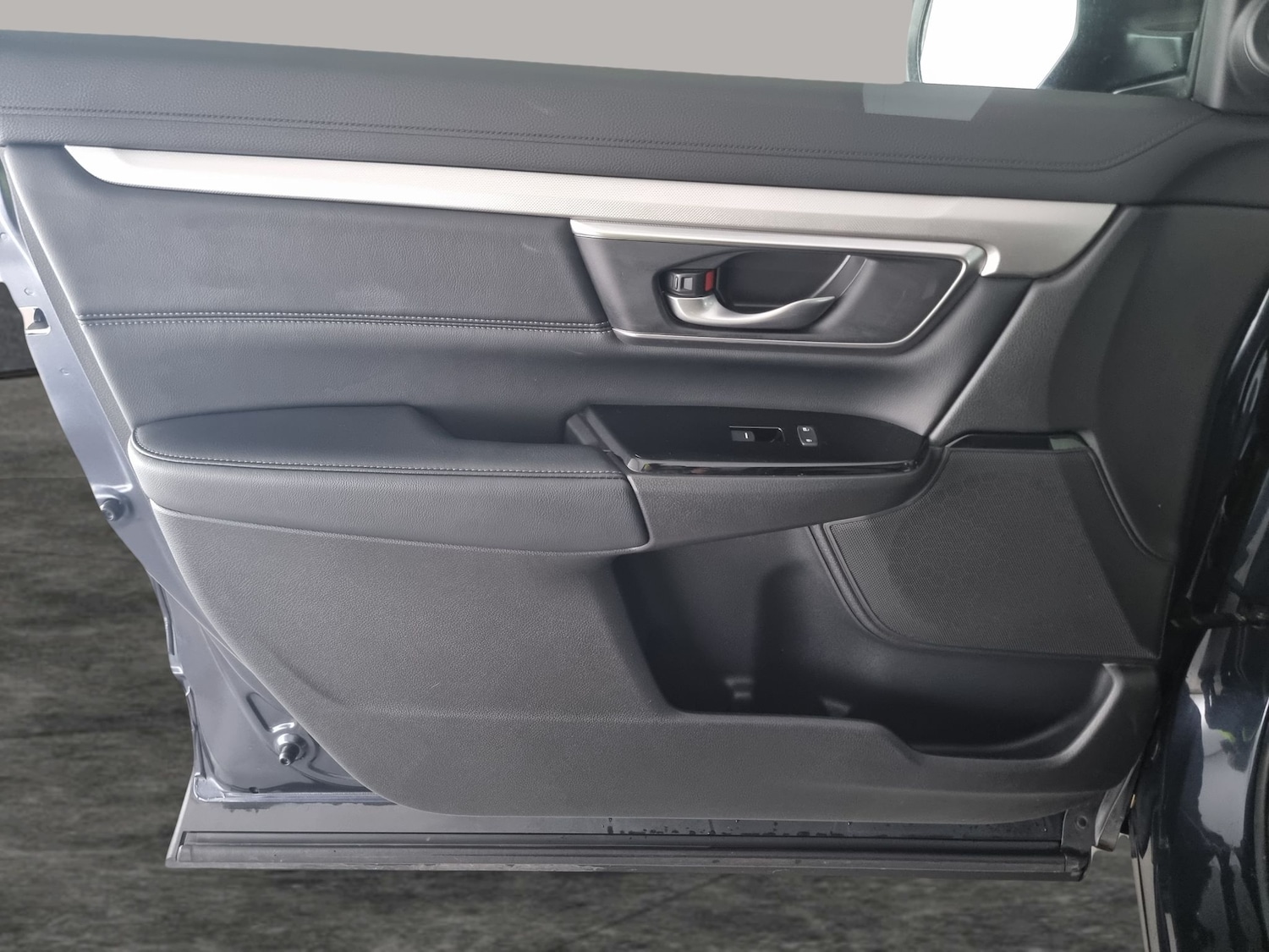 Used Honda CR-V 2020 for sale - 76557171: Photo 32