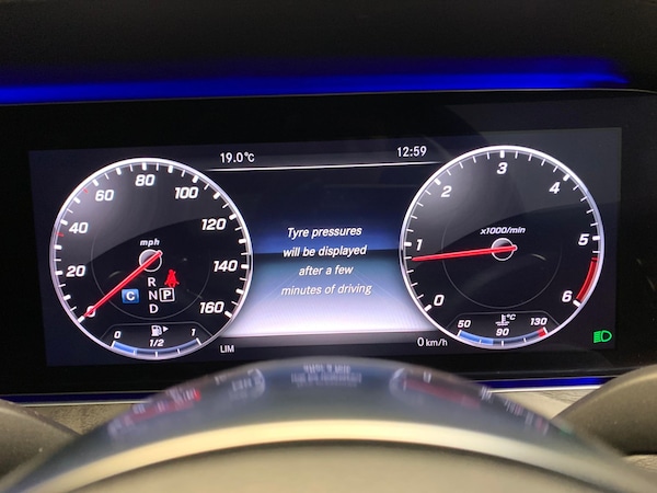 Used Mercedes-Benz E-Class 2020 for sale - 76131929: Photo 38