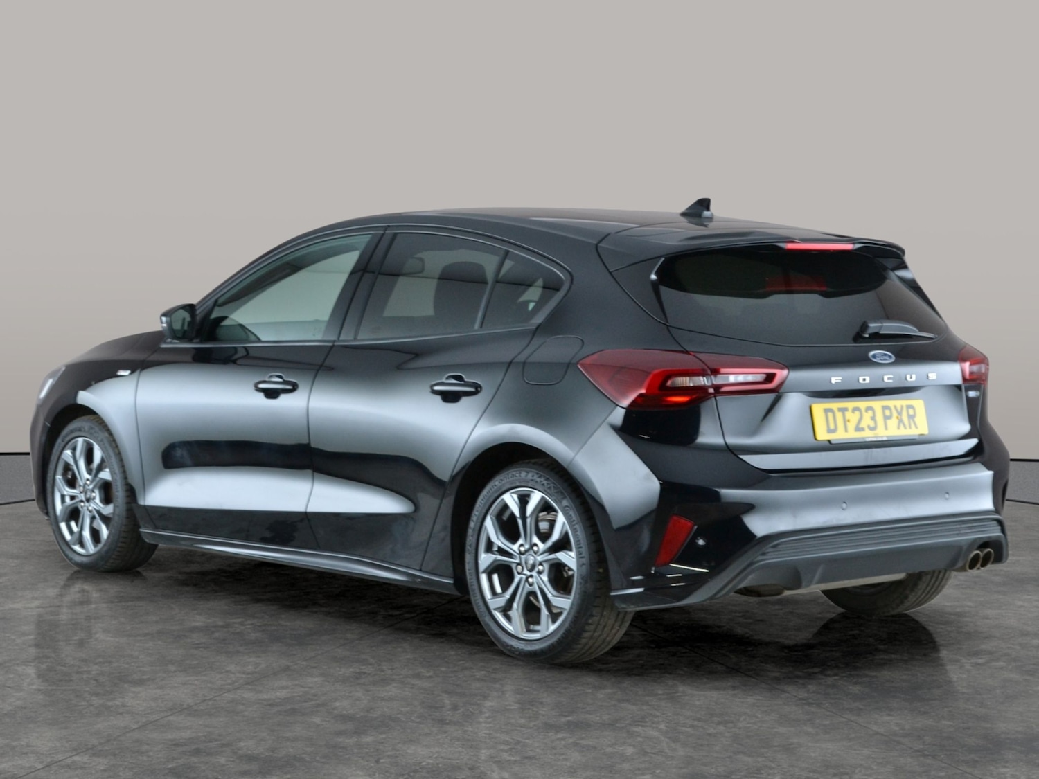 Used Ford Focus 2023 for sale - 76958338: Photo 12