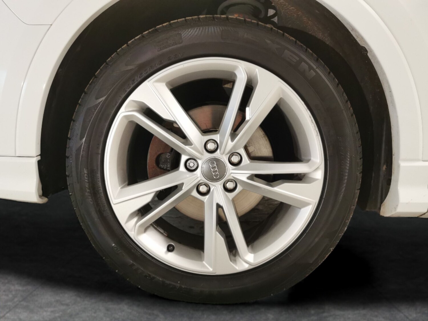 Used Audi Q3 for sale - 76542632: Photo 25