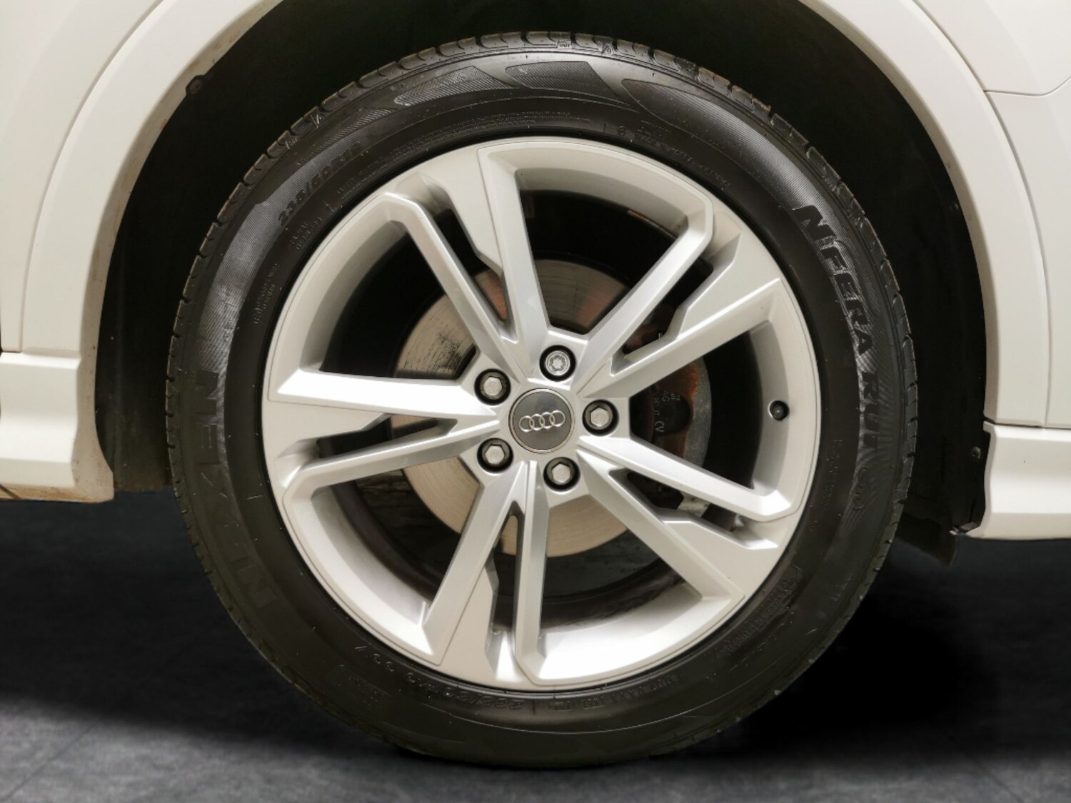 Used Audi Q3 for sale - 76542632: Photo 26