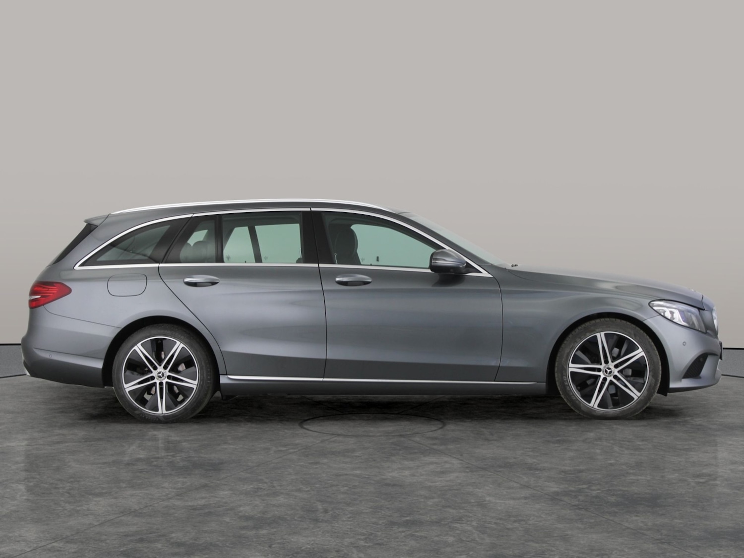 Used Mercedes-Benz C Class 2020 for sale - 76519564: Photo 5