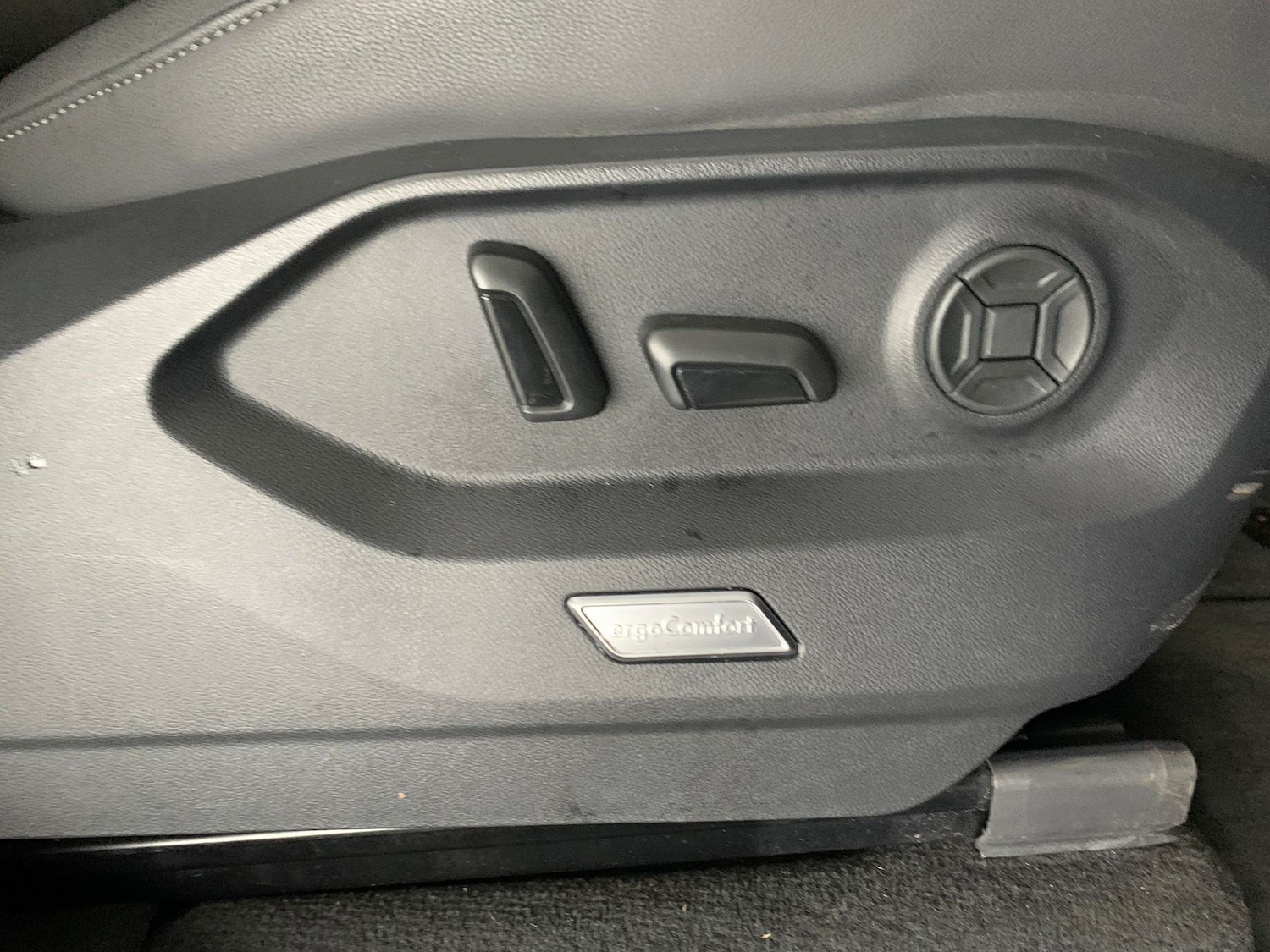 Used Mercedes-Benz EQC 2022 for sale - 76452513: Photo 37