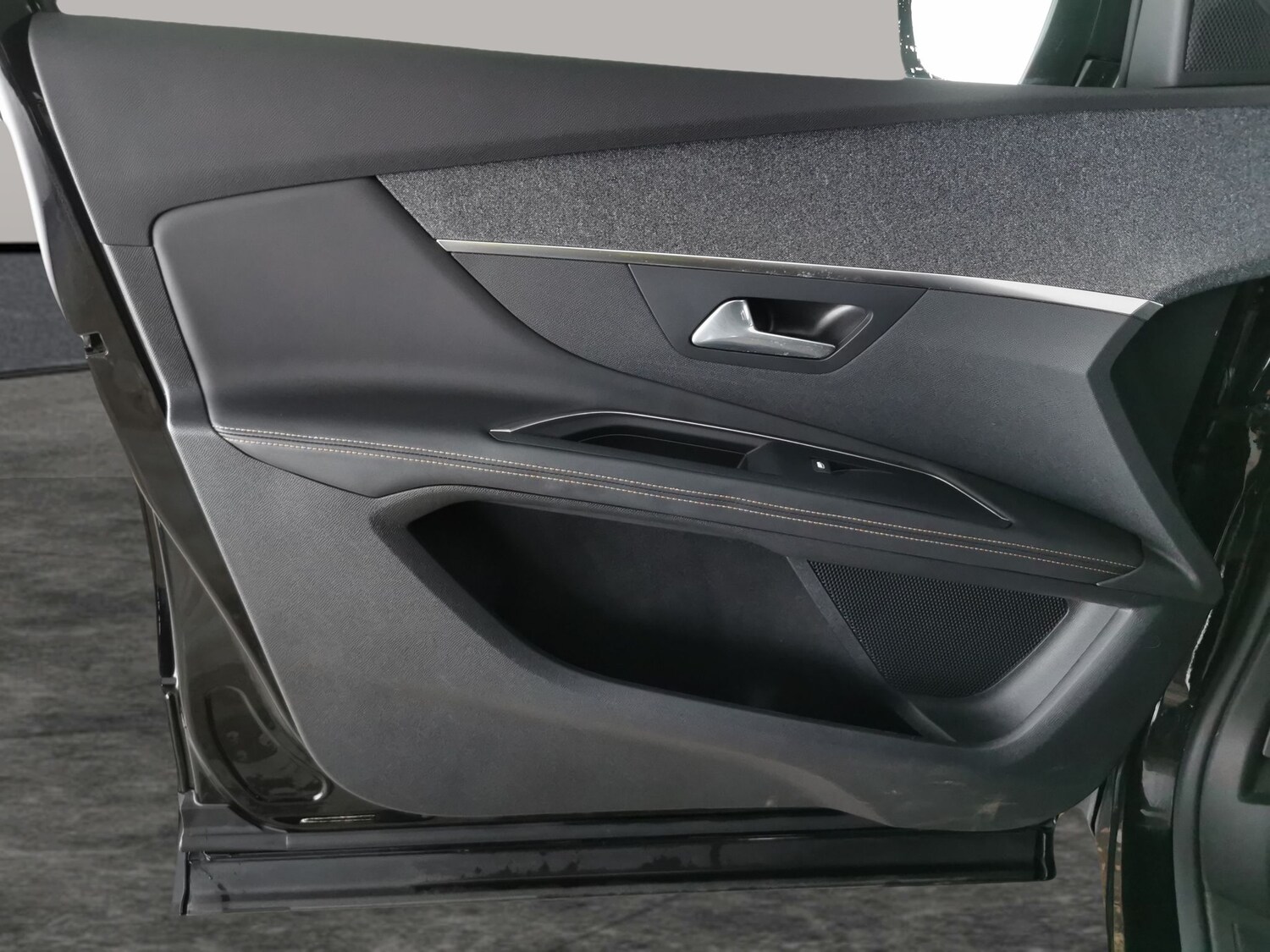 Used Peugeot 3008 2018 for sale - 77513966: Photo 29