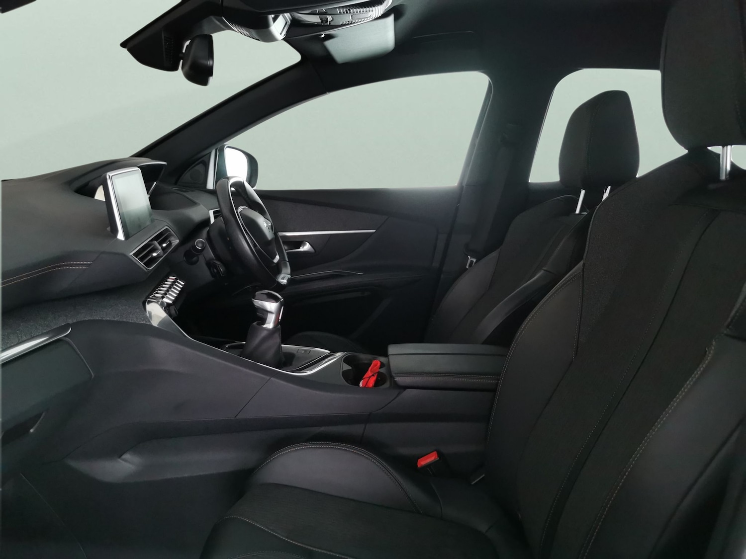 Used Peugeot 3008 2018 for sale - 77513966: Photo 4