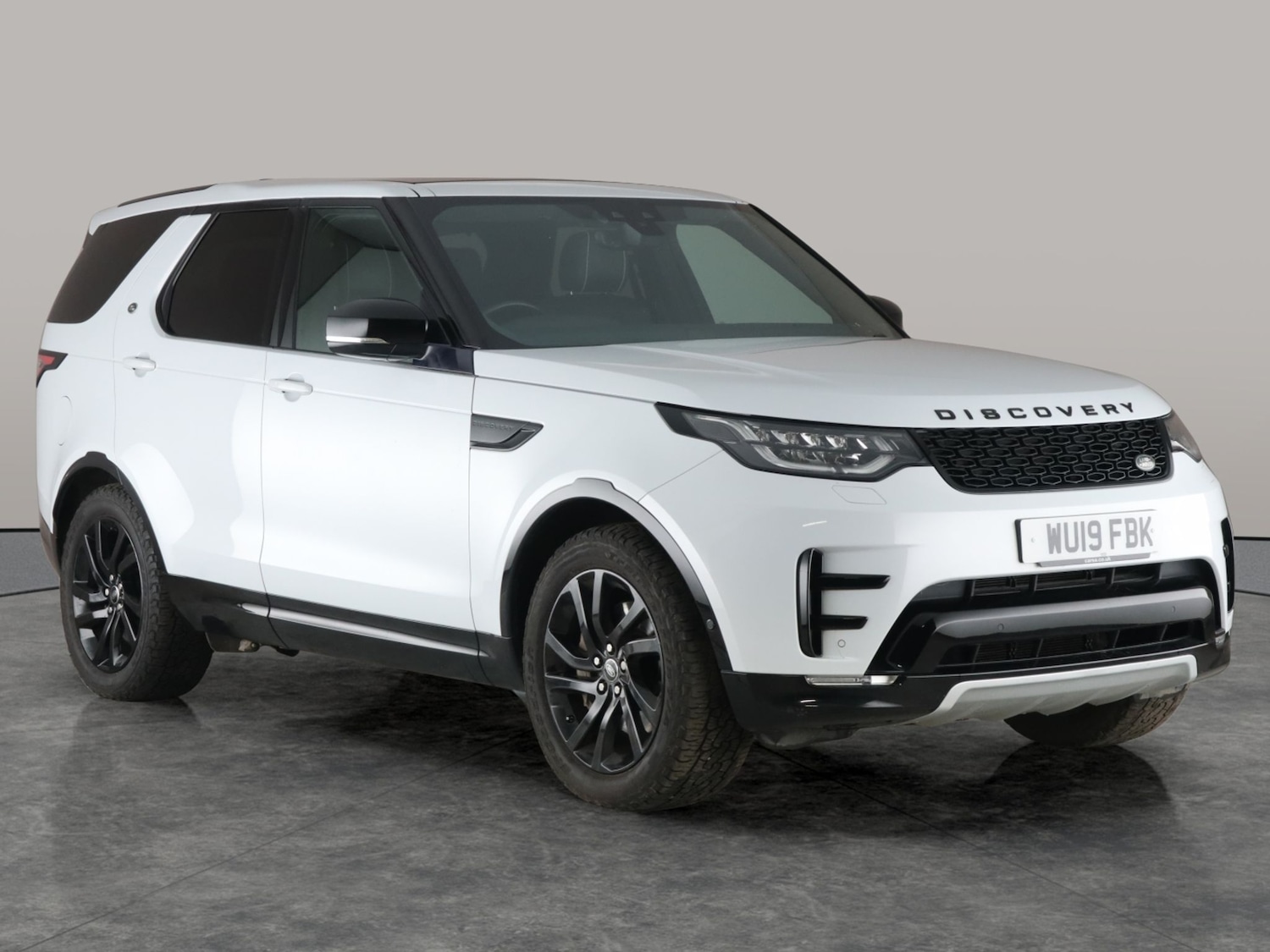 Used Land Rover Discovery 2019 for sale - 76381696: Photo 12