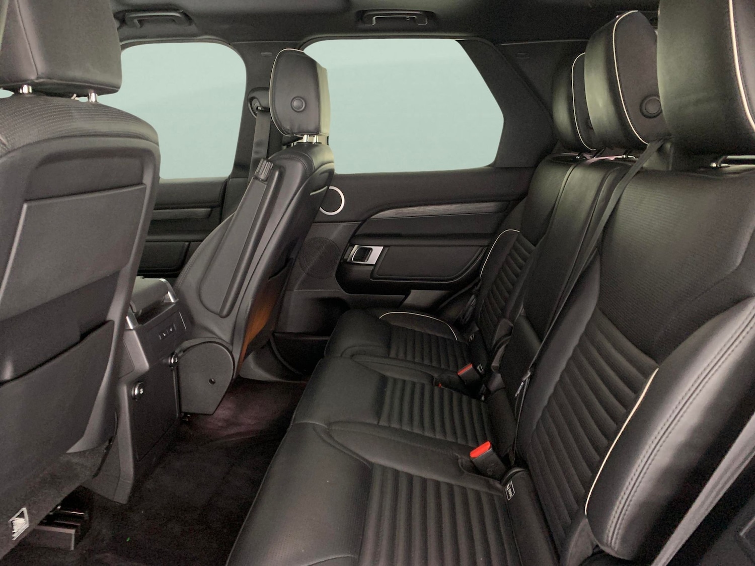 Used Land Rover Discovery 2019 for sale - 76381696: Photo 41