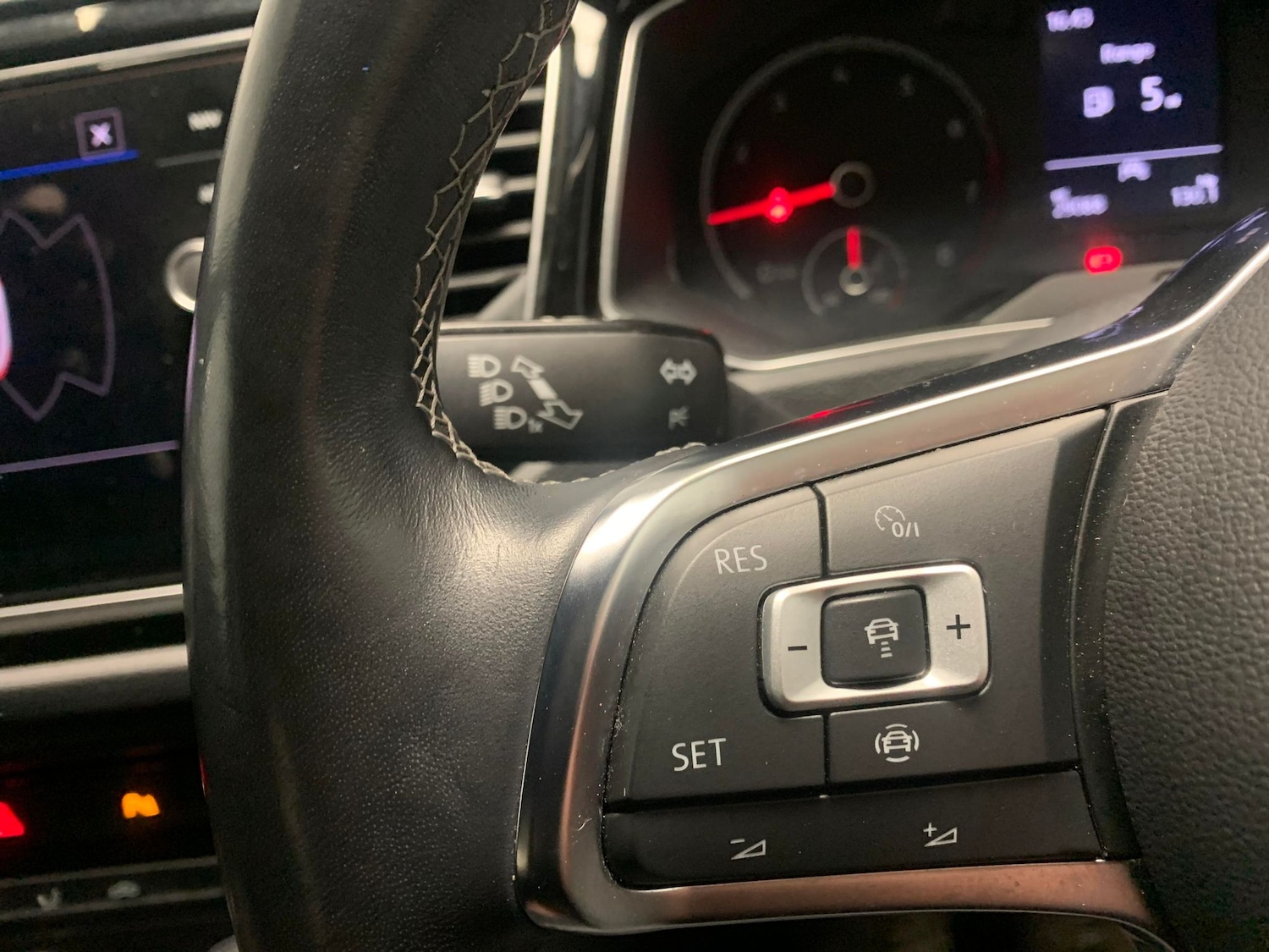 Used Volkswagen T-Roc 2021 for sale - 77848441: Photo 18