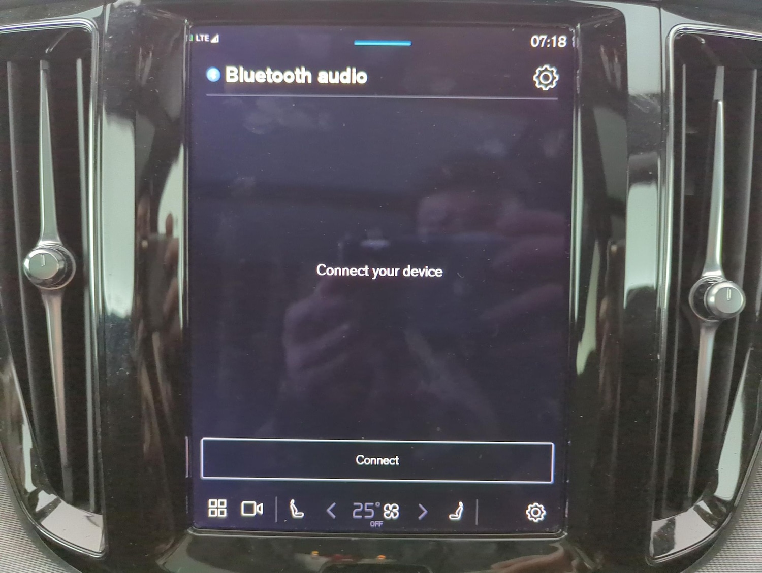 Used Volvo XC60 2021 for sale - 77889000: Photo 18