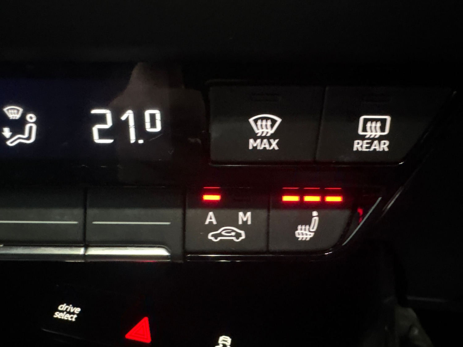 Used Audi Q4 e-tron 2023 for sale - 77795400: Photo 13