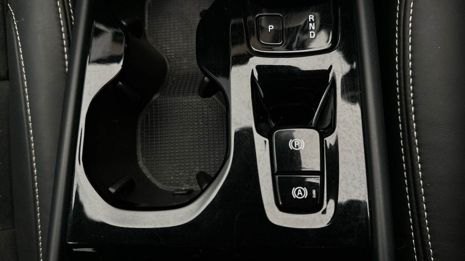 Used Volvo XC40 2022 for sale - 76599734: Photo 24