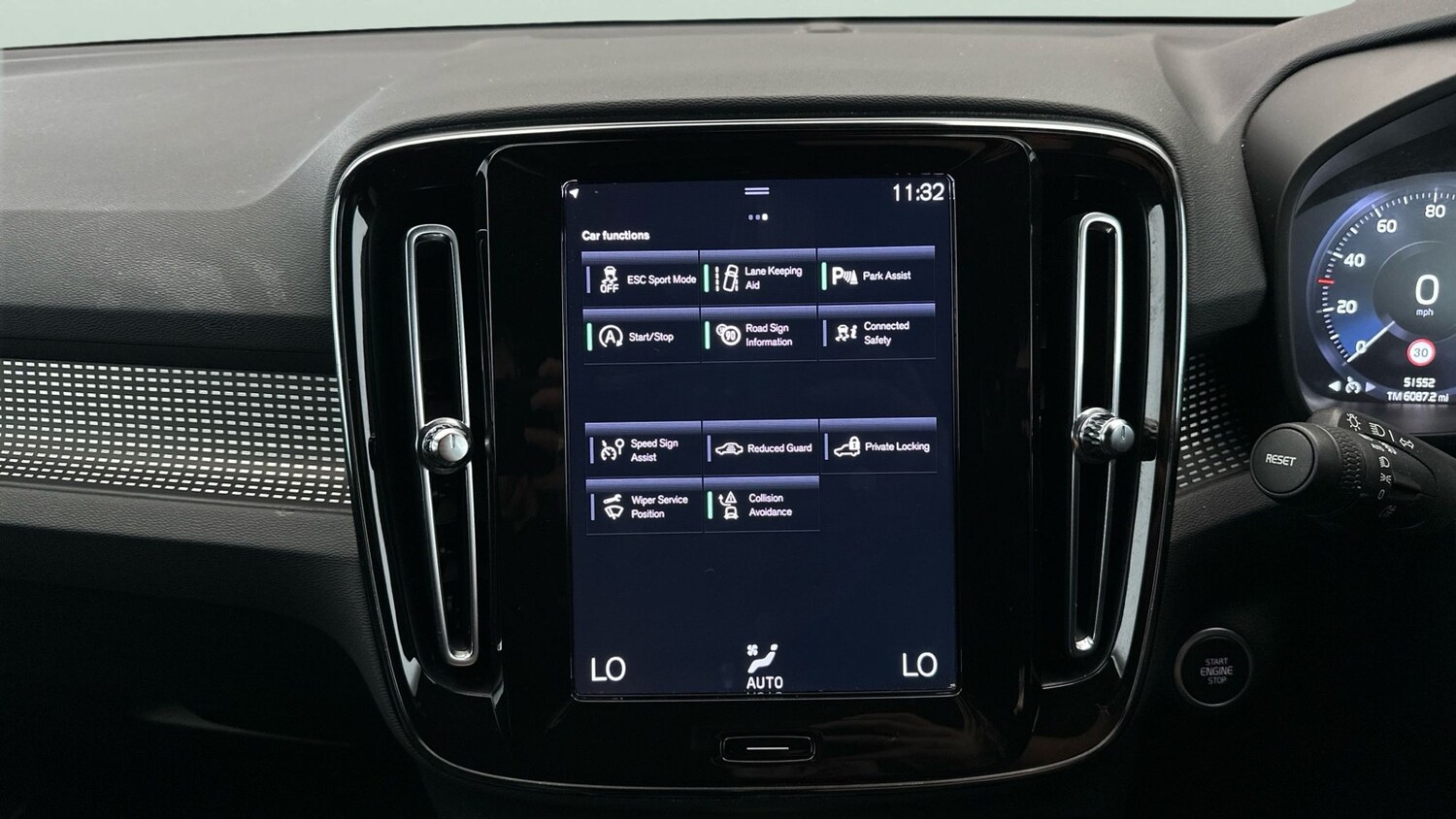 Used Volvo XC40 2022 for sale - 76599734: Photo 29