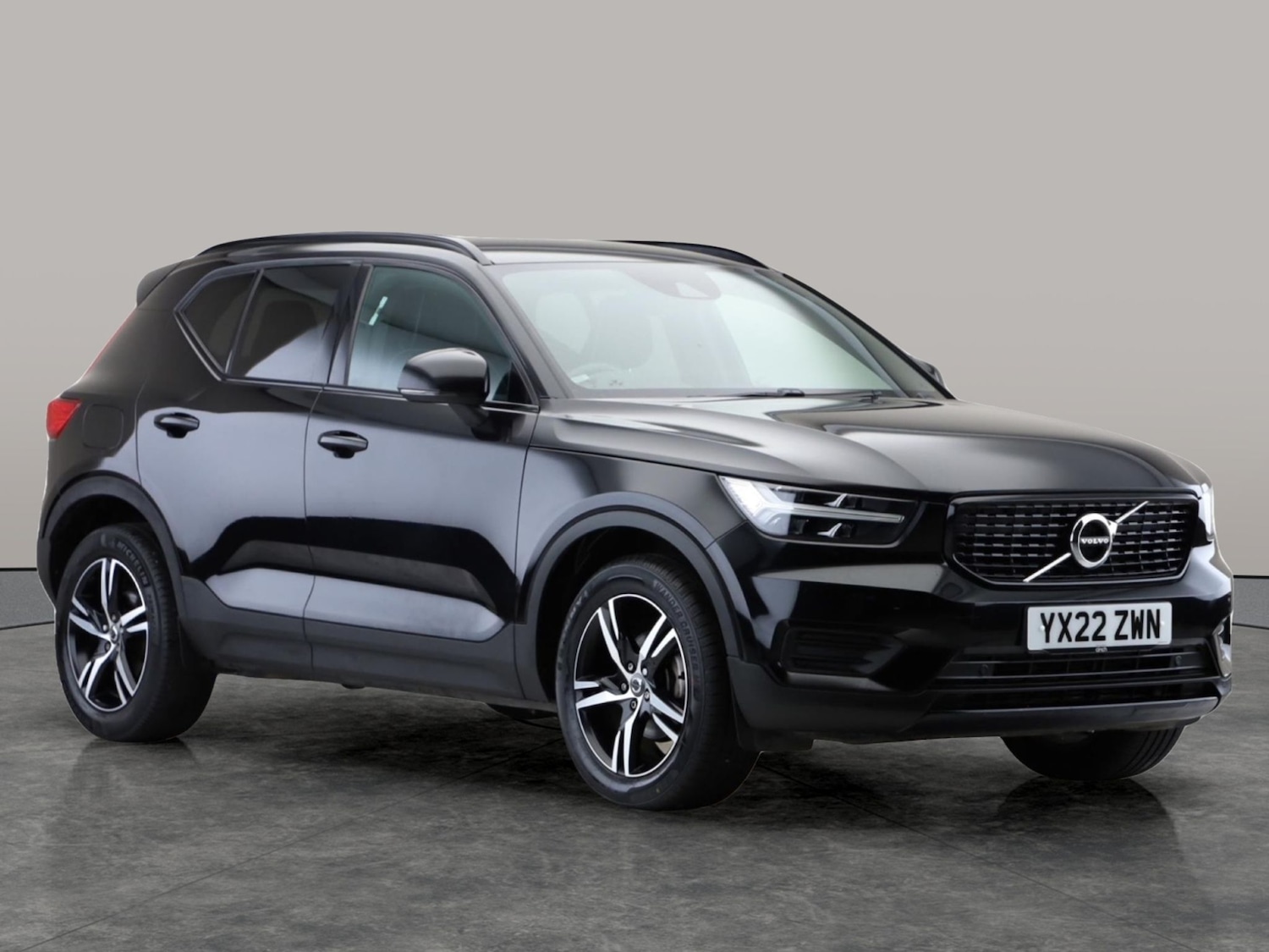 Used Volvo XC40 2022 for sale - 76599734: Photo 4
