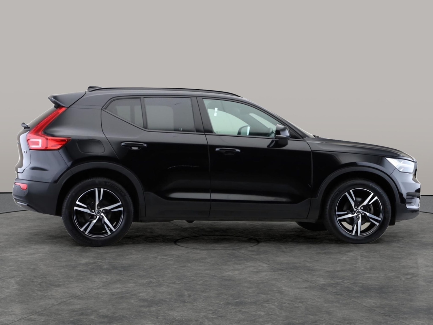 Used Volvo XC40 2022 for sale - 76599734: Photo 5