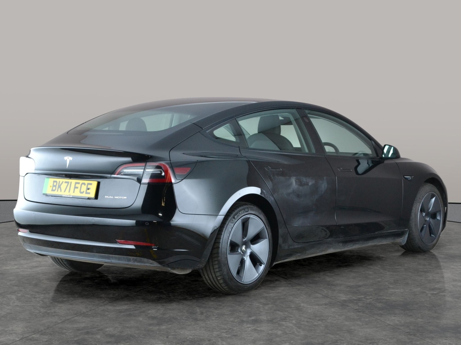 Used Tesla Model 3 2021 for sale - 77790002: Photo 11