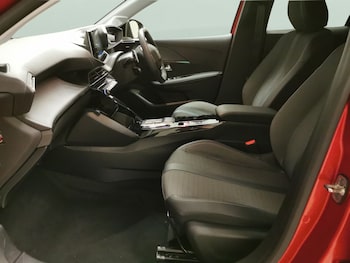 Used Peugeot 208 2024 for sale - 79526812: Photo