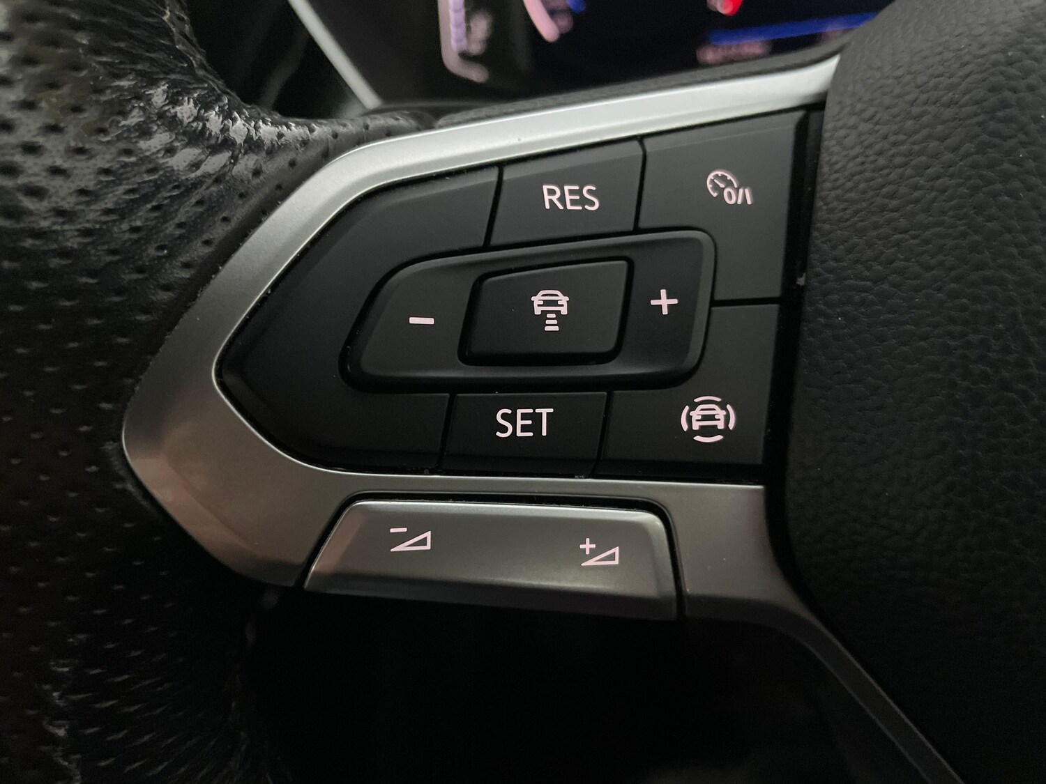 Used Volkswagen T-Cross 2020 for sale - 77679207: Photo 22