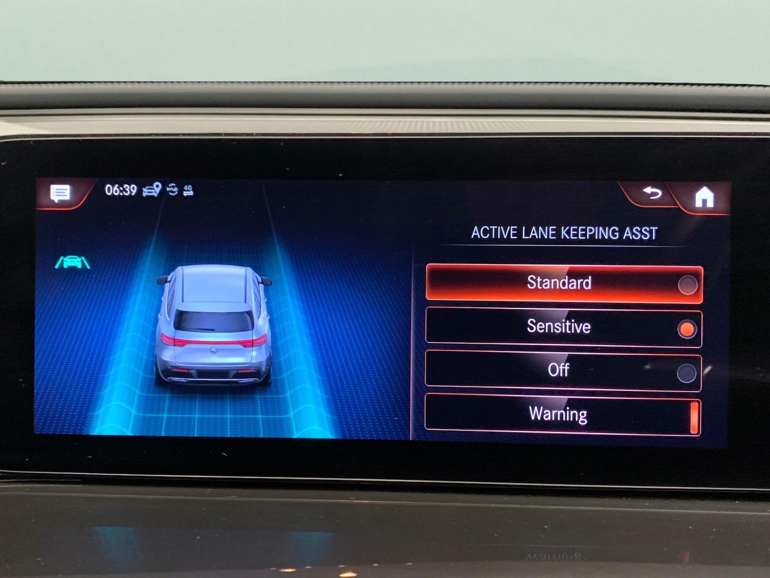 Used Mercedes-Benz EQC 2023 for sale - 76566073: Photo 26