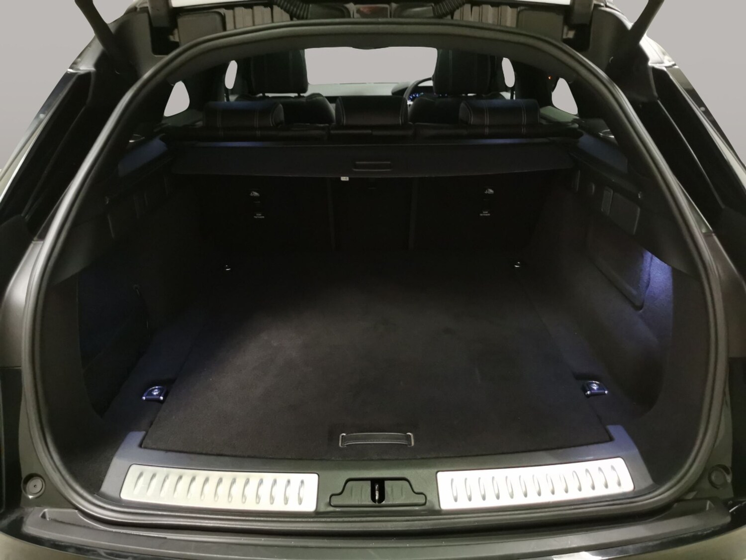 Used Land Rover Range Rover Velar 2022 for sale - 77902152: Photo 36