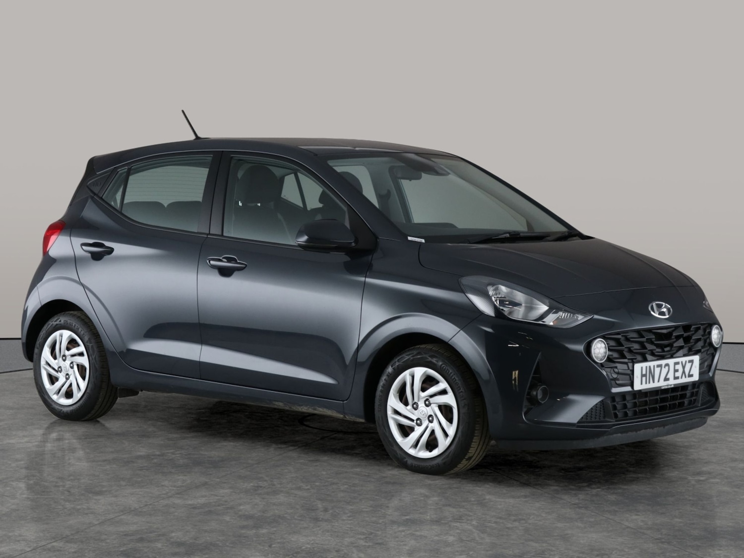 Used Hyundai i10 2022 for sale - 76436960: Photo 9