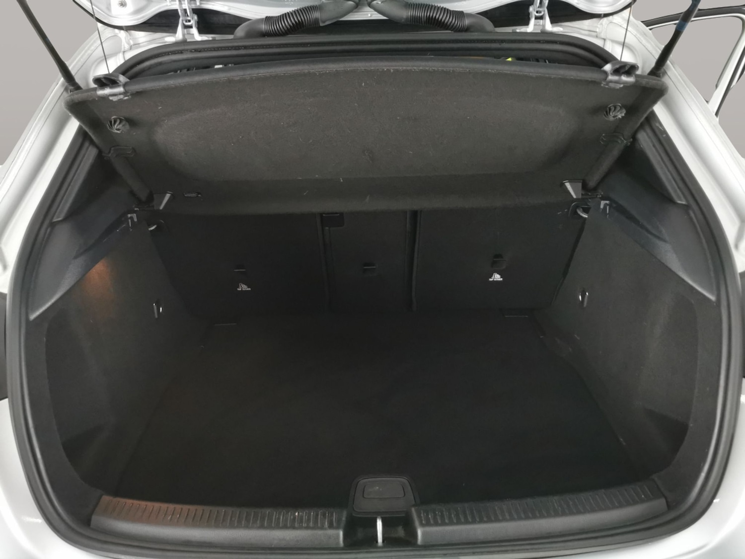 Used Mercedes-Benz A-Class 2020 for sale - 77638267: Photo 26