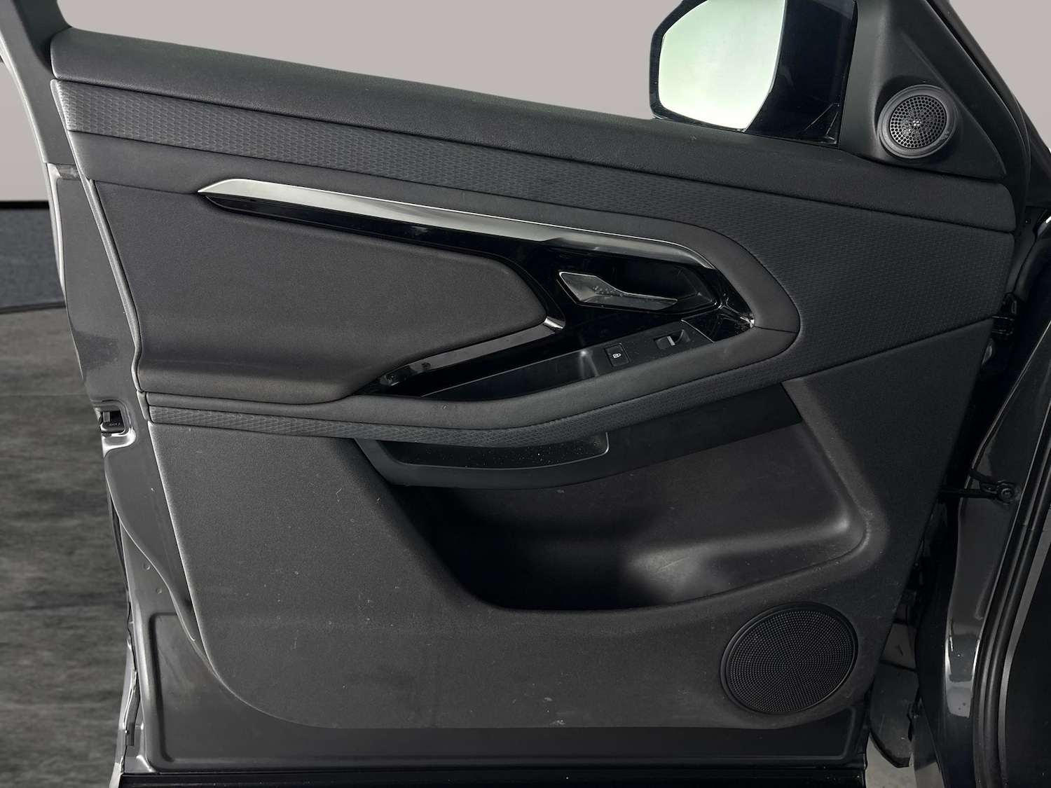 Used Land Rover Range Rover Evoque 2021 for sale - 76967123: Photo 30