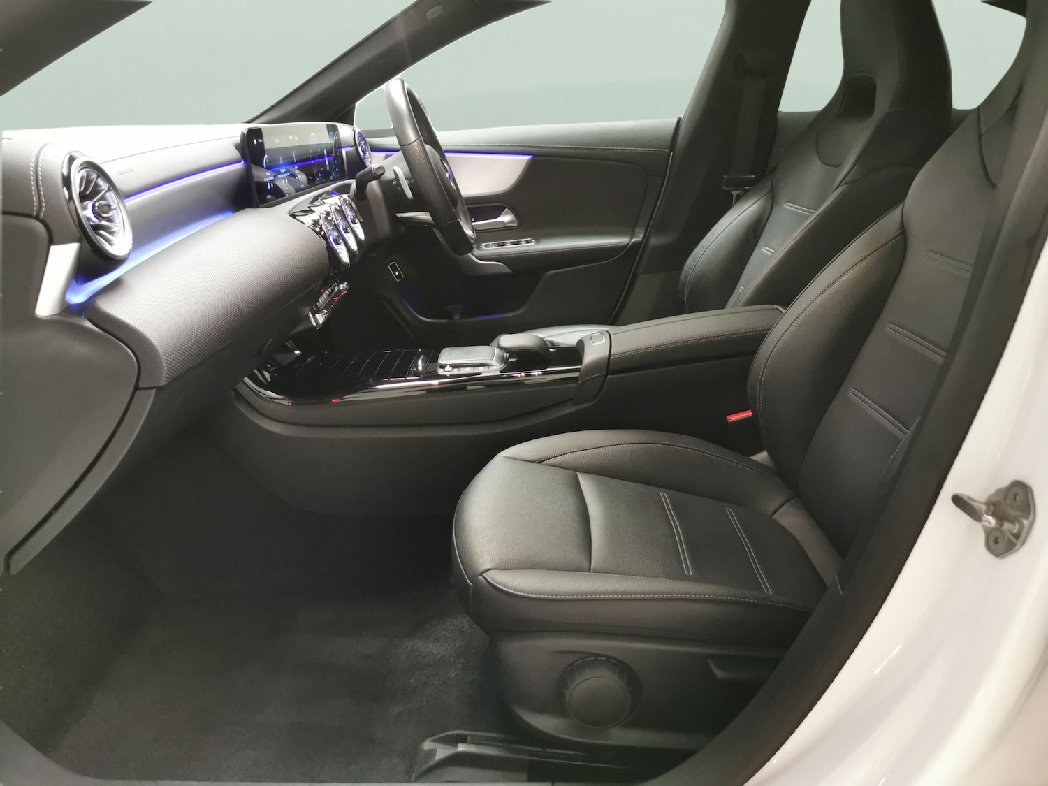 Used Mercedes-Benz CLA 2021 for sale - 77158219: Photo 4