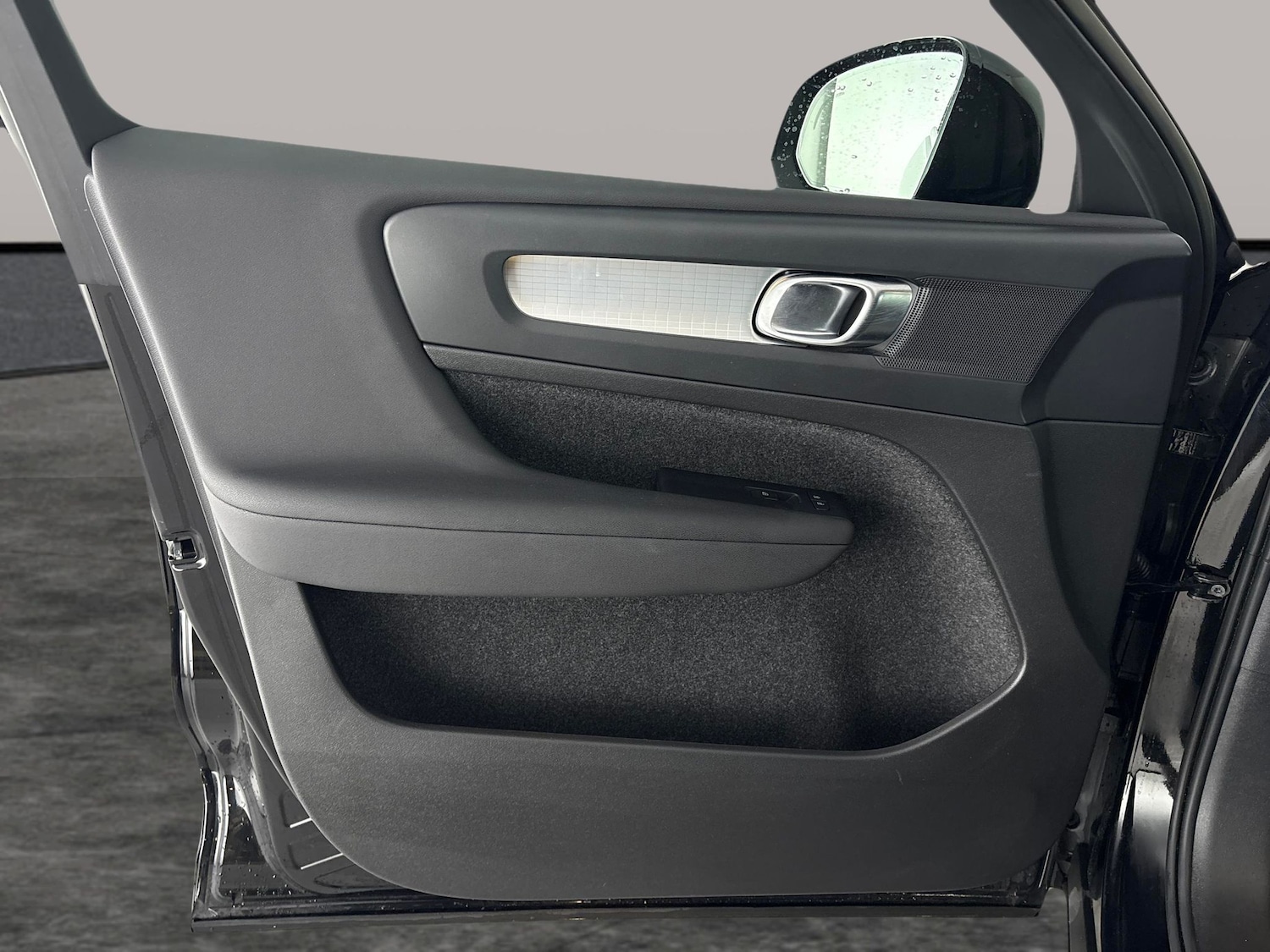 Used Volvo XC40 2022 for sale - 78039982: Photo 33