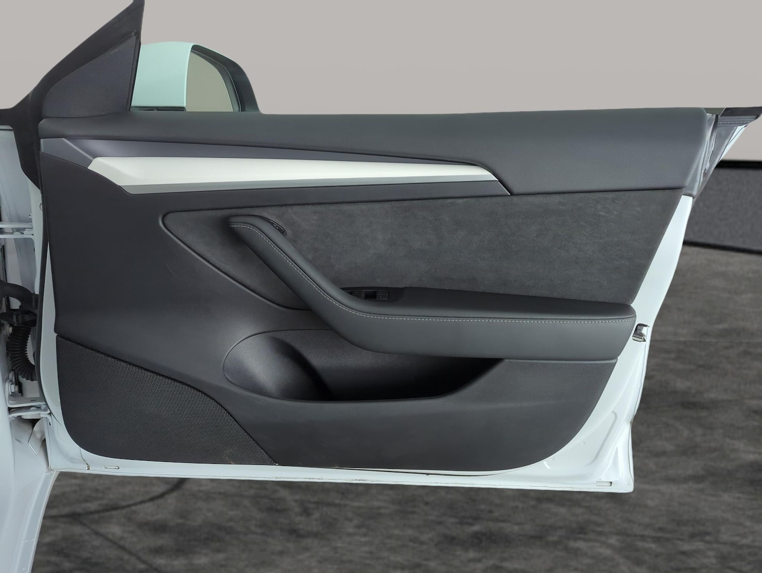 Used Tesla Model 3 2021 for sale - 77732940: Photo 37