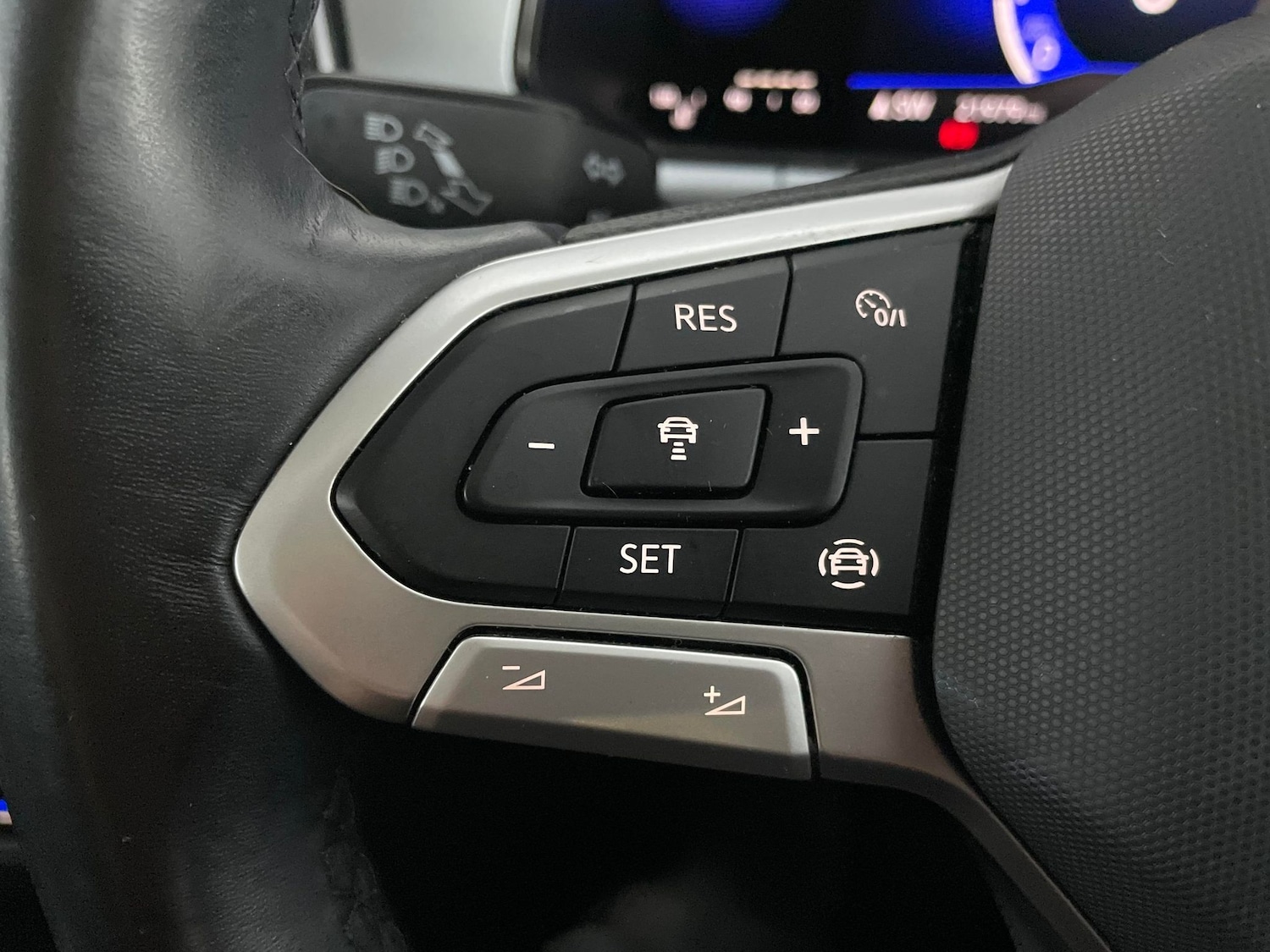 Used Volkswagen T-Roc 2022 for sale - 77083744: Photo 19