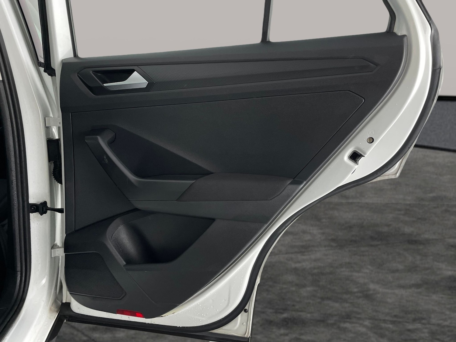 Used Volkswagen T-Roc 2022 for sale - 77083744: Photo 30