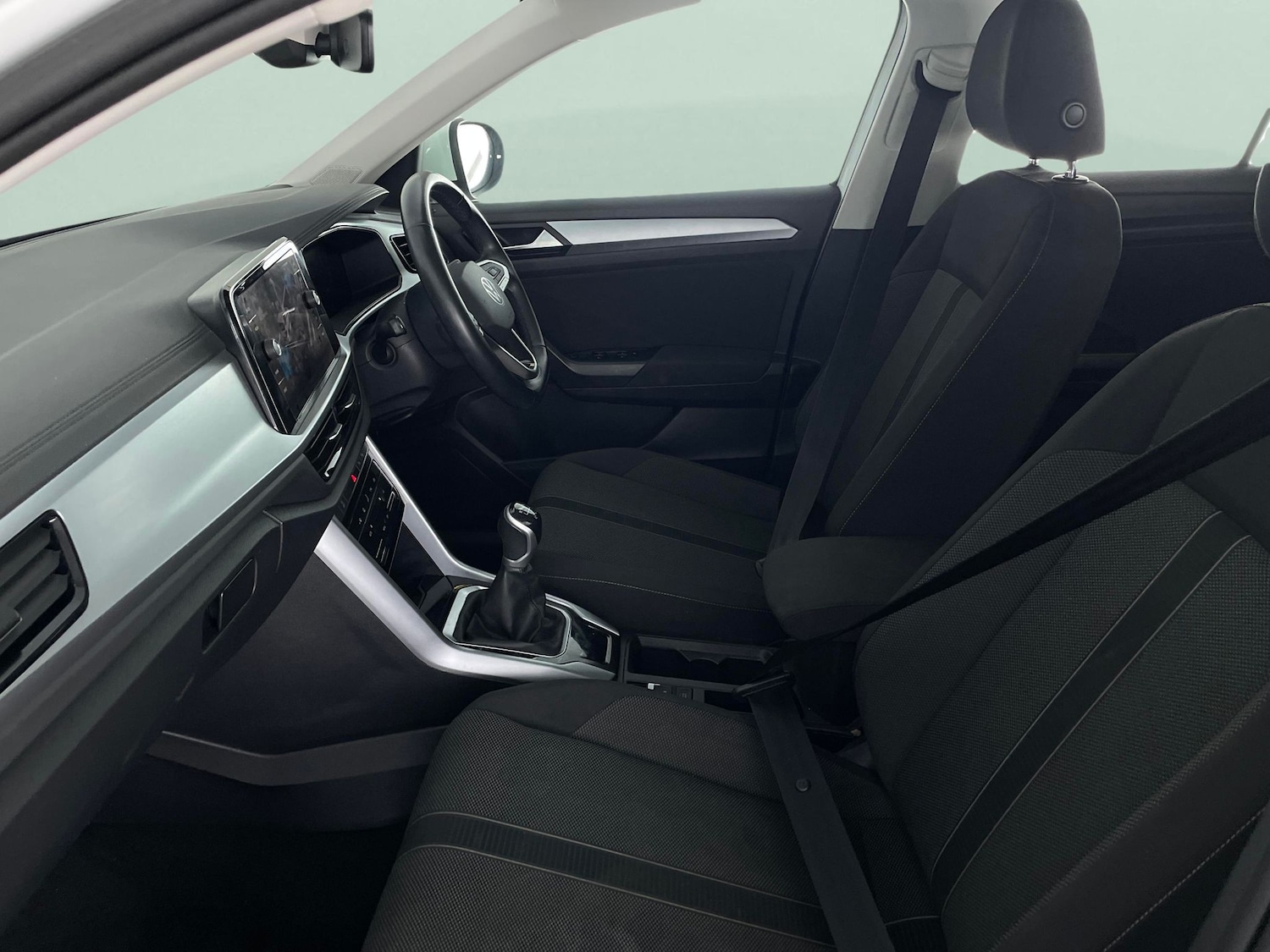 Used Volkswagen T-Roc 2022 for sale - 77083744: Photo 4